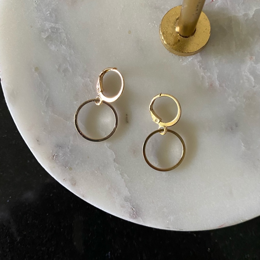 MAKE ME AND OFFER Simple Dainty Gold metal Circular Hoop Huggie Earrings